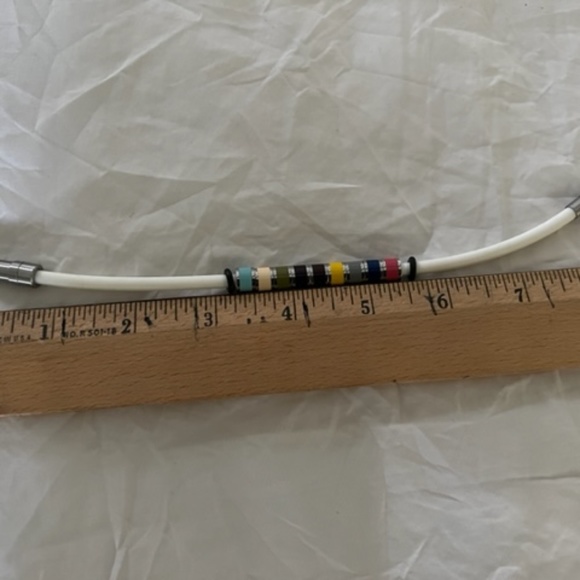 Bracelet with removable beads - Picture 3 of 5